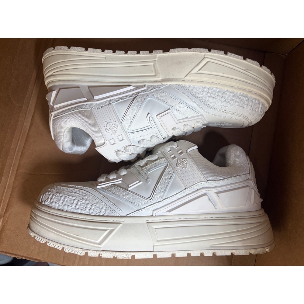 GUAPI Ghost White Reign Sneakers Mens Size 10 White Chunky Platform Streetwear